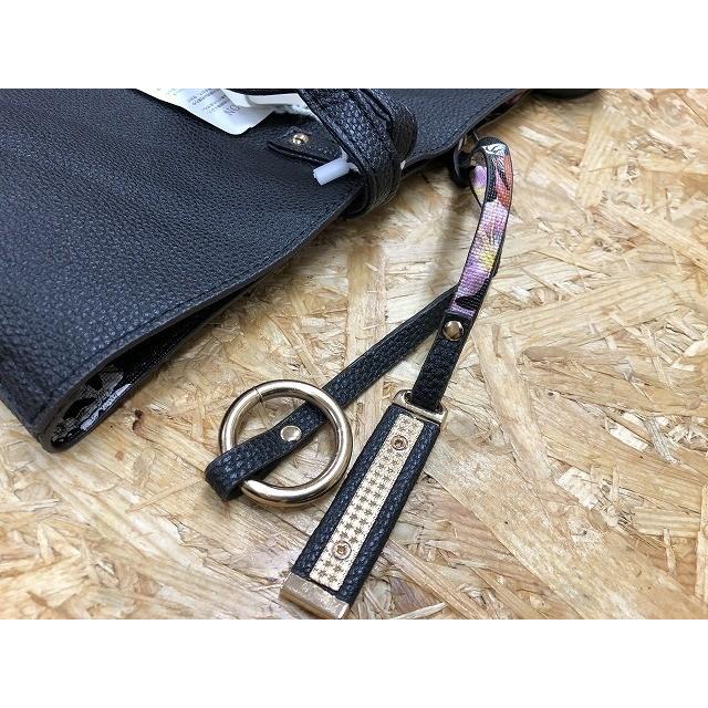 Avancer アバンセ ハンドバッグ 内側が花柄 フラワー フェイクレザー 