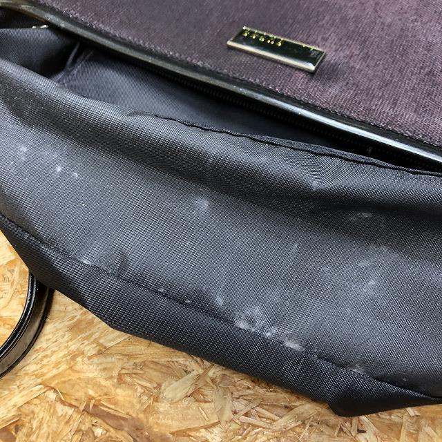 Guess ゲス レディース ハンドバッグ ショルダーバッグ 紐やロゴプレートなどにラメ入り 内ポケットあり かばん 鞄 カバン パープル系 Zb Undo Rowa ヤフー店 通販 Yahoo ショッピング