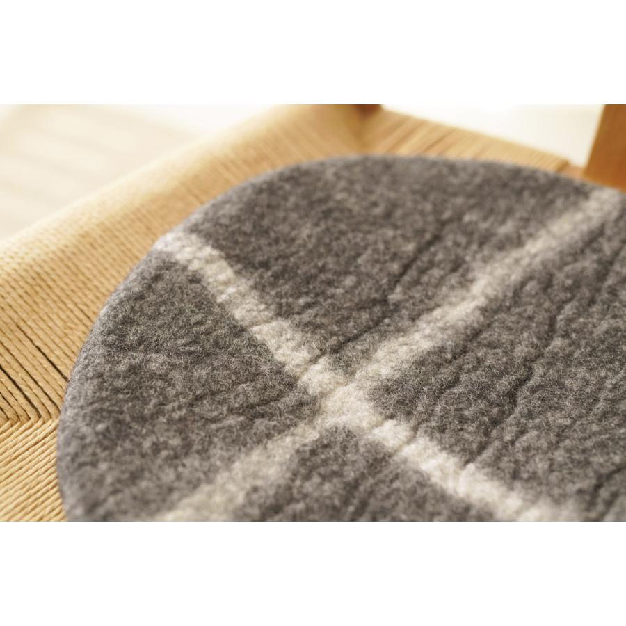 フェルト チェアーパッド　ラウンド　ナチュラルカラー/椅子座布団 |  | 07