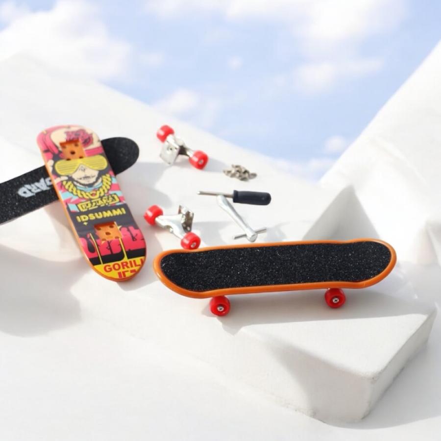 1セット3点）ミニチュアスケートボード ミニチュアスポーツ用品 ドール