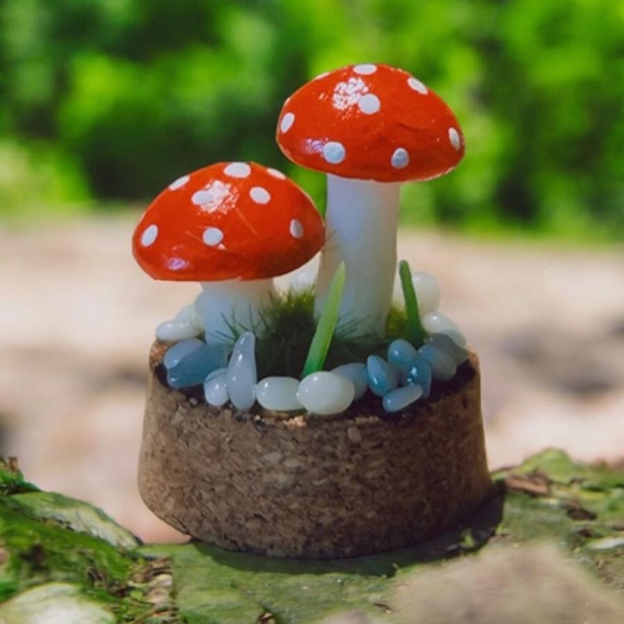赤いきのこ　ガラス細工　ミニチュア ミニチュアガラス細工｜きのこRD｜フォーカートグラスワークス