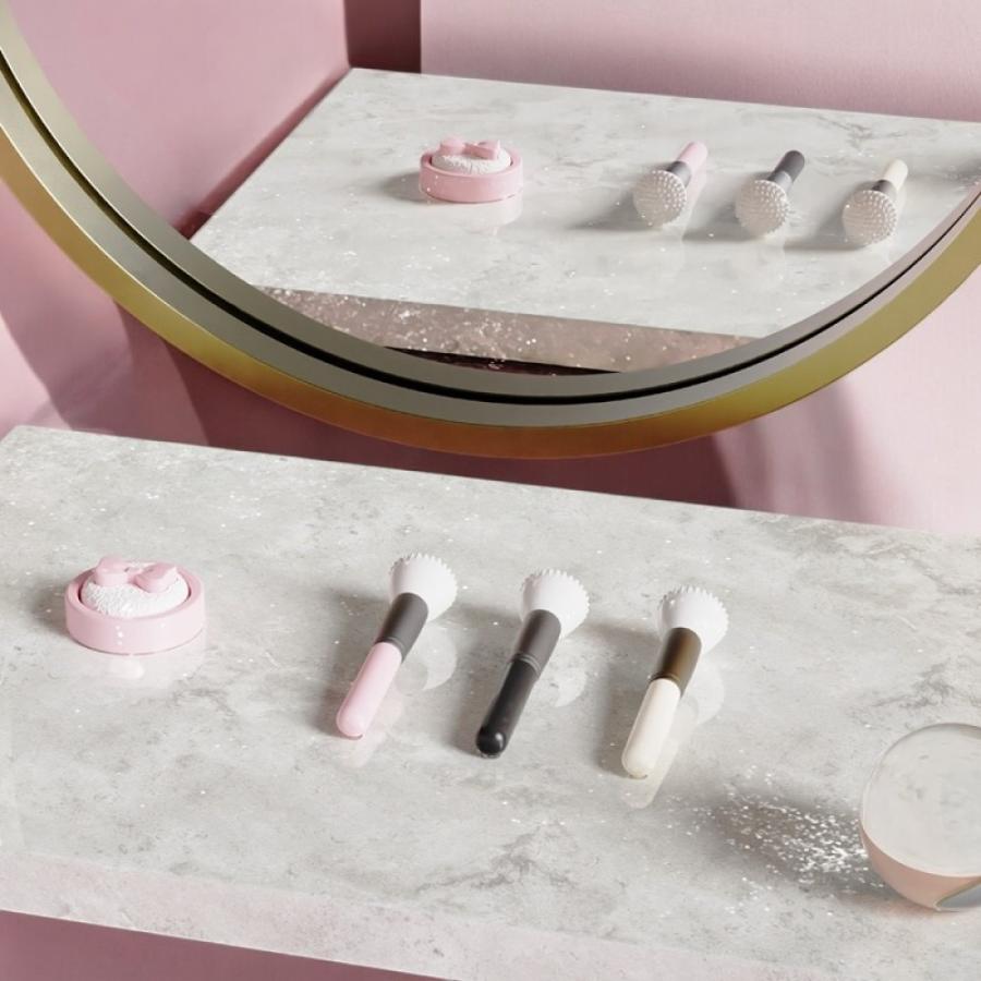 1セット5点入れ）ミニチュア化粧品セット（3色選択可）ミニチュア