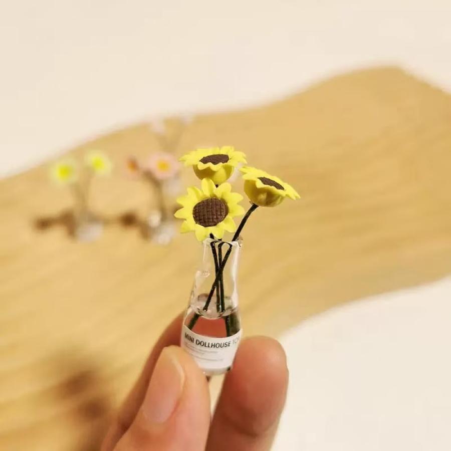 【1点のみ販売】【全7種類から選べる】ミニチュア 花瓶 造花 フラワー 7種類から選べる 1点販売 約47mm ドールハウス小物 ミニチュアインテリア ジオラマ |  | 09
