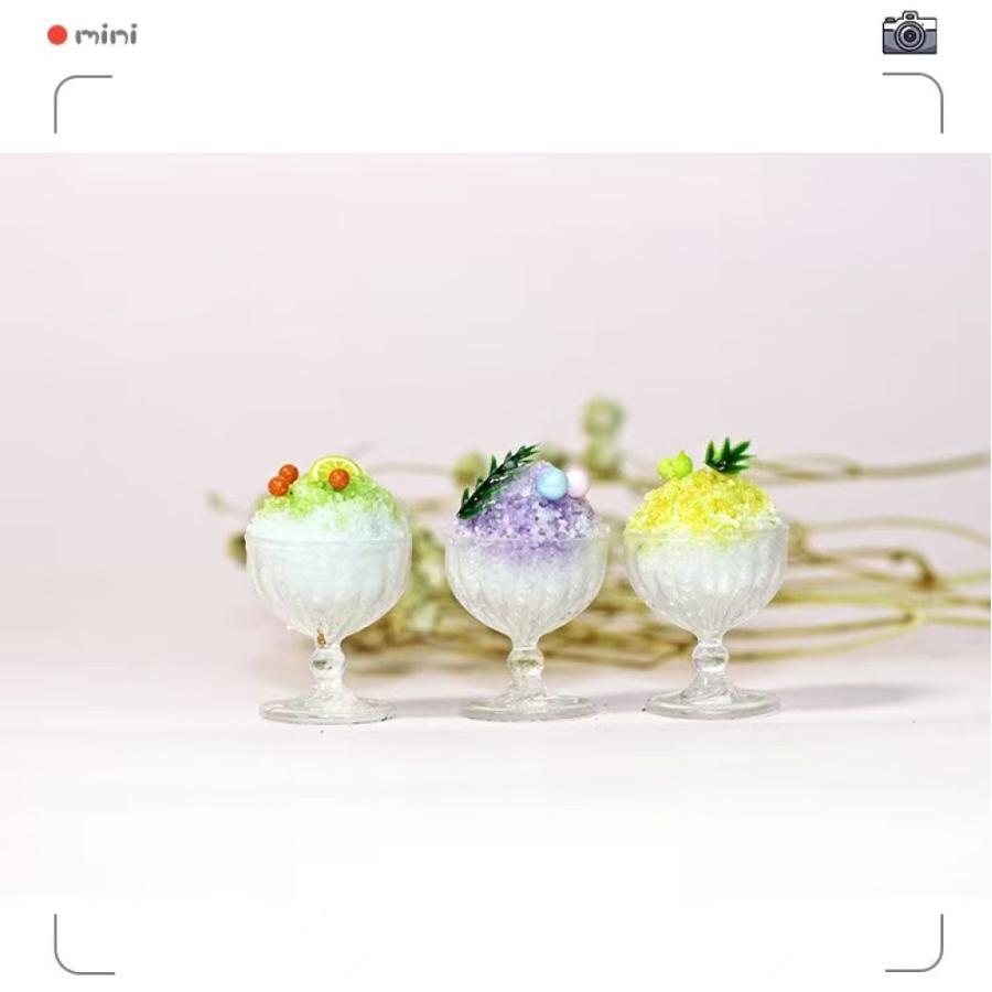 【1点のみ販売】【全5種類から選べる】【カップ本体の色はランダム】ミニチュアかき氷 約17mm ミニチュアフード スイーツ ドールハウス カフェ小物 樹脂製 |  | 13