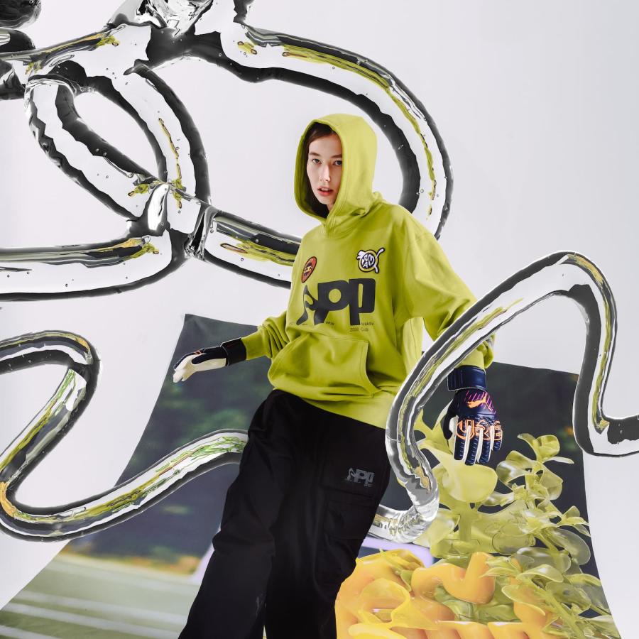 P.A.M. PUMA × / PERKS AND MINI (プーマ パム ) GRAPHIC HOODIE P.A.M. PUMA × / PERKS AND MINI (プーマ パム ) GRAPHIC HOODIE