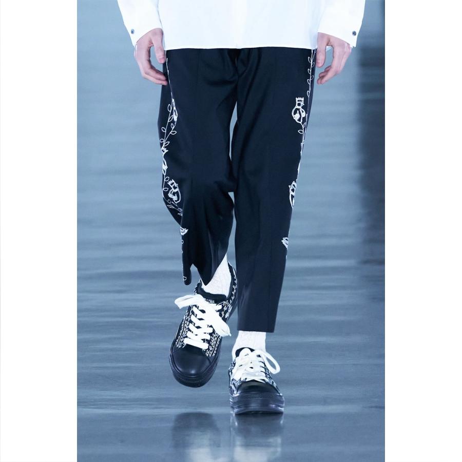 SHINYAKOZUKA | PICTURESQUE ANTIQUE SNEAKER WITH CONVERSE