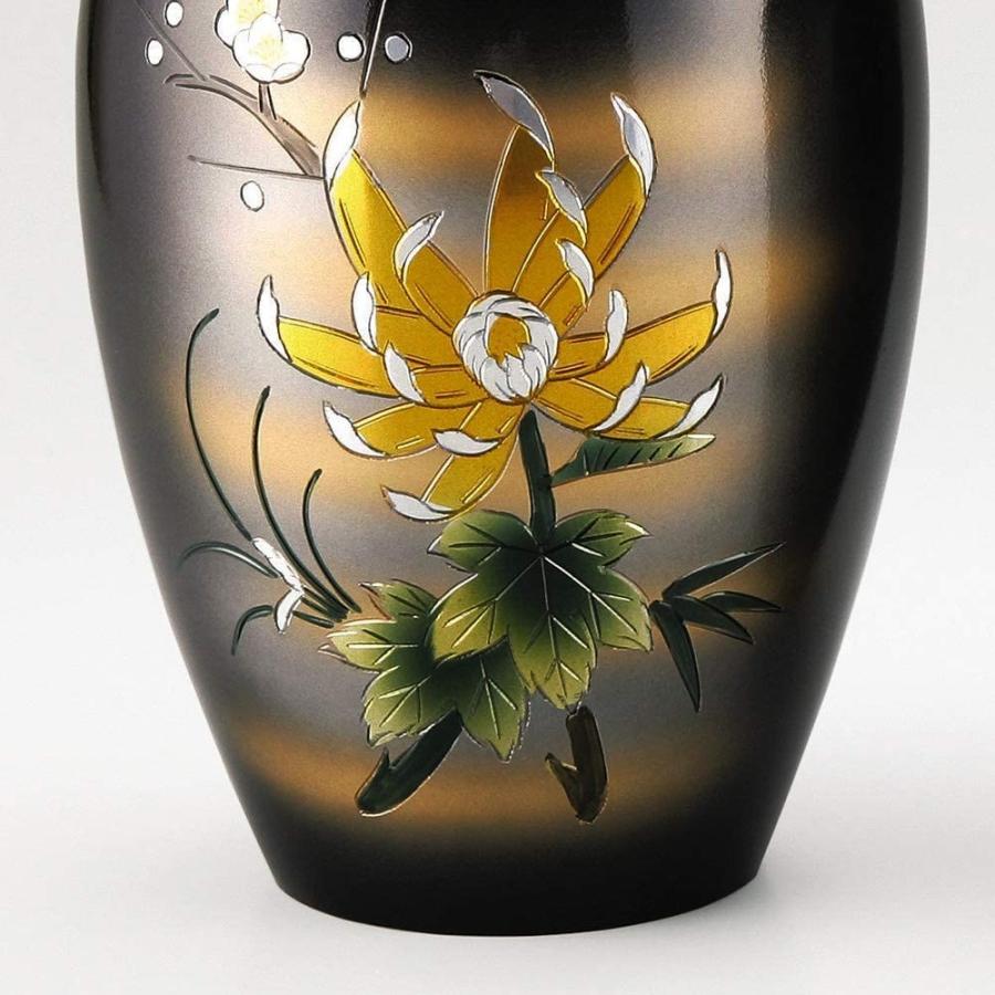 日本全国送料無料 仏壇屋 滝田商店 仏壇用花瓶 お盆用花瓶 アルミ製 太夏目型 菊四君子彫金入り 6号 一対 高さ17 5cm 胴径12 5cm お盆用品 ユニコーンストア 通販 Yahoo ショッピング 送料無料 Web Escgroup Com