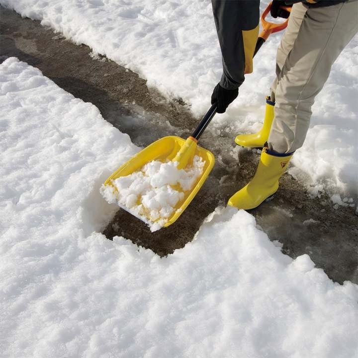 雪かきスコップ 雪かき 道具 車 雪かき棒 除雪 着脱式 メタルブレードスコップ 全3色 アイリスオーヤマ M ゆにでのこづち Yahoo 店 通販 Yahoo ショッピング