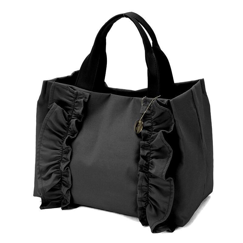 ジュンり♡　ヌビ　フリルつき　トートバッグ　黒　7mmステッチ mieux`un フリル ディテール スクエア型ハンドバッグ ラルジュ