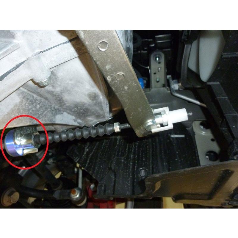 CUSCO]HA36S アルトワークス(5MT)用クラッチケーブルブラケットカラー