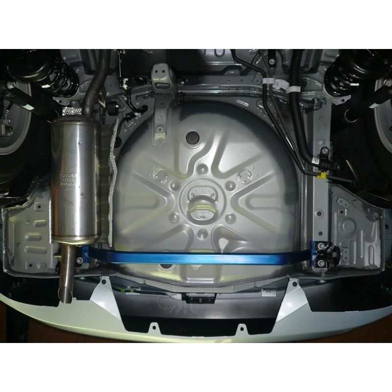 CUSCO クスコ パワーブレース リヤエンド プリウス ZVW30,40,41 CUSCO]ZVW30 プリウス_2WD_1.8L(H21/05〜H27/12)用(リアエンド