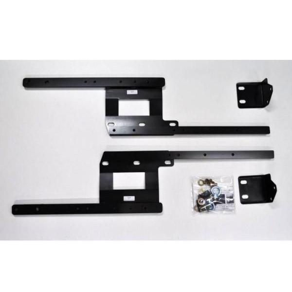 純正シート]200系 ハイエース用セカンドシート移動キット : ユニオン