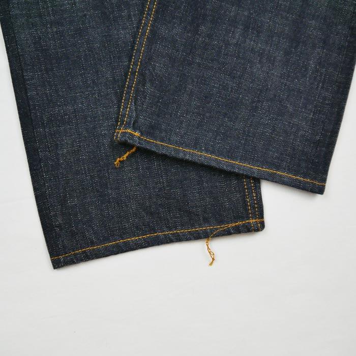 TROPHY CLOTHING トロフィークロージング 1608 W Knee Narrow Dirt Denim ダブルニー ダートデニム タイトストレートモデル チェーンステッチ 裾上げ無料 TROPHY CLOTHING トロフィークロージング 1608 W Knee Narrow Dirt Denim ダブルニー ダートデニム タイトストレートモデル チェーンステッチ 裾上げ無料
