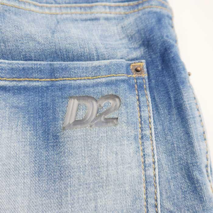 DSQUARED2 ディースクエアード S71LB1392 Medium Kinky Wash DSQUARED2 ディースクエアード S71LB1392 Medium Kinky Wash