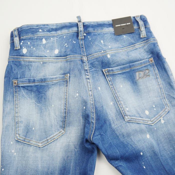 DSQUARED2 ディースクエアード S71LB1392 Medium Kinky Wash DSQUARED2 ディースクエアード S71LB1392 Medium Kinky Wash
