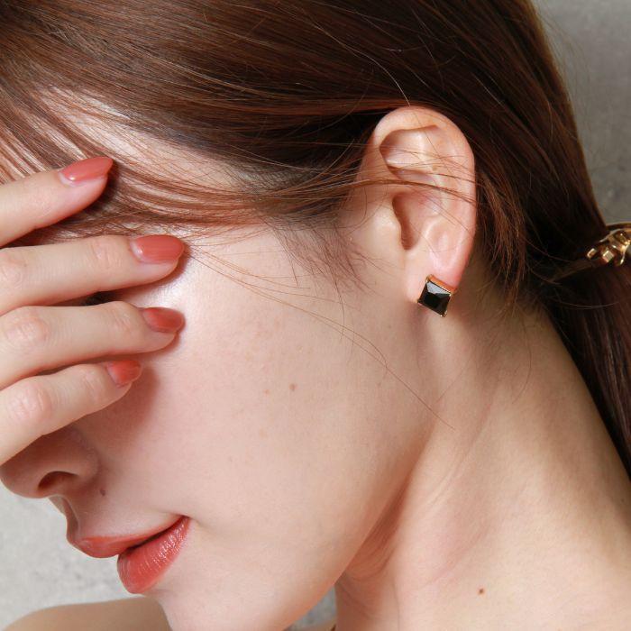 スクエアダイヤピアス サージカルステンレス 18K 18金 大粒ダイヤ 