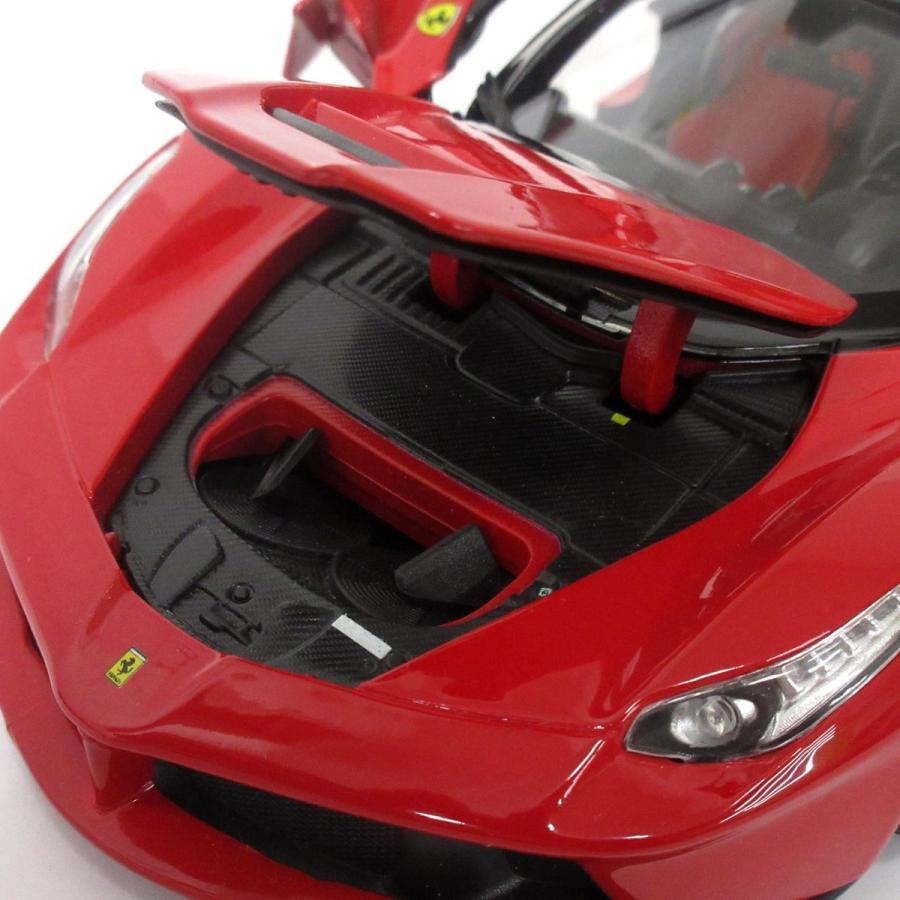 A ミニカー 自動車の模型 1/18 ラフェラーリ マイスト Maisto おもちゃ