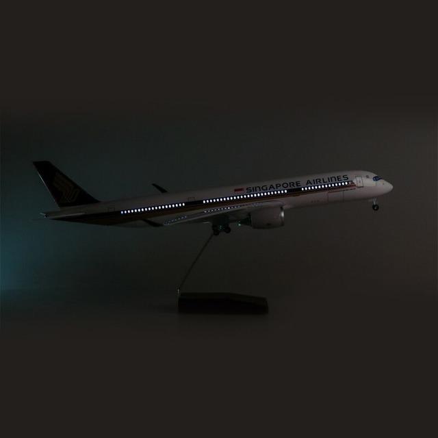模型飛行機 航空機 飛行機模型 おもちゃ 模型 シンガポール航空 LED点灯 スタンド付 プレゼント コレクション ギフト インテリア 置物｜universal-cl-store｜09
