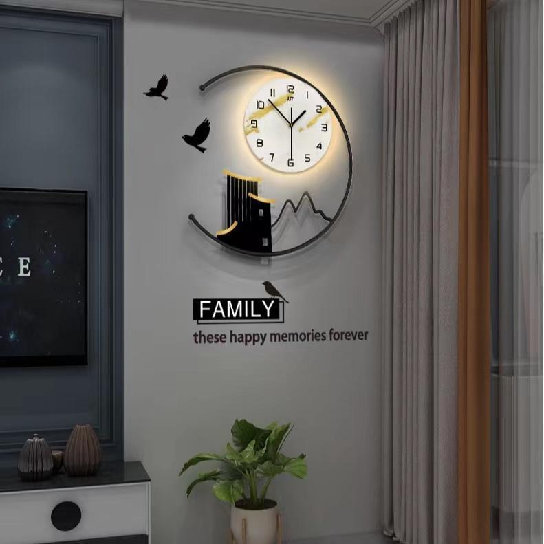 壁掛け時計 ライト付 モダン シンプル 豪華 ファッション プレゼント