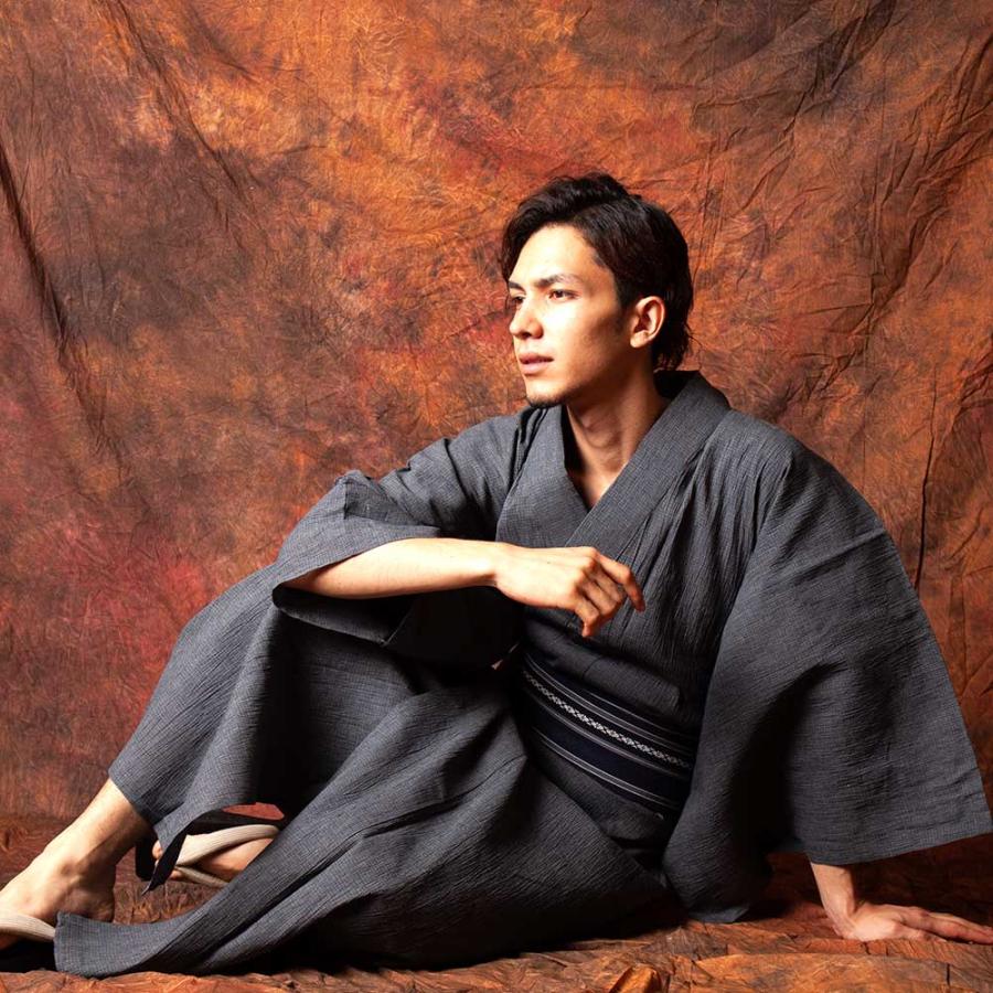 高級仕立て綿麻着物浴衣両面染絣市松黒