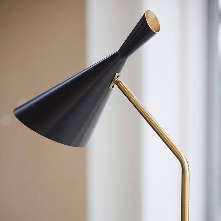 ARTWORKSTUDIO（アートワークスタジオ） Genesis-floor lamp