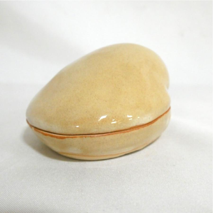 十二代　田原陶兵衛　萩蛤香合　茶道具　香道具　箱付　Q2763 二月の特売品】十二代田原陶兵衛作 萩 蛤香合 茶道具【中古 美品