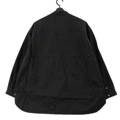yoko sakamoto スタンドカラー 3wayブルゾン model 180cm 69kg . Jacket : UNTRACE / スイングトップ col : Dark