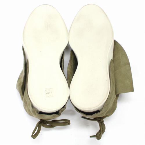 【未使用品】FEAR OF GOD Moc Low スエード ローファー 未使用品】FEAR OF GOD Moc Low スエード ローファー 2025年最新