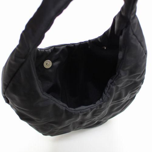 ryawボディバッグ UNEEK BASEMNT - Discover independent style.