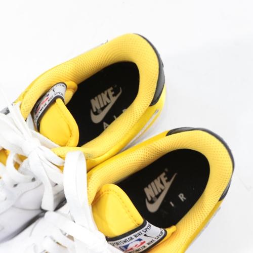NIKE AIR FORCE 1 07 LV8 ナイキ エアフォース1 US7(25cm) ホワイト