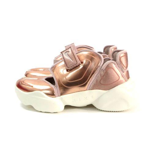 NIKE 20SS WMNS AQUA RIFT - MTLC RED BRONZE/PARTICLE BEIGE アクアリフト 24cm ...