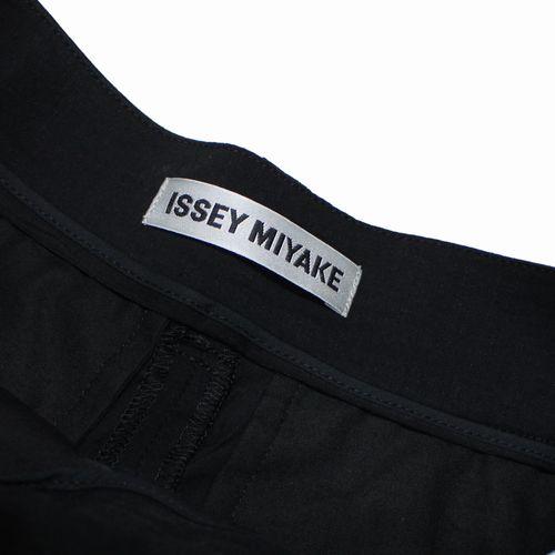 ISSEY MIYAKE イッセイミヤケ 25SS PERSONALITY PANTS パンツ 1