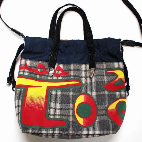 TOGA TOO トーガ トゥ Print drawstring bag プリントドローストリング