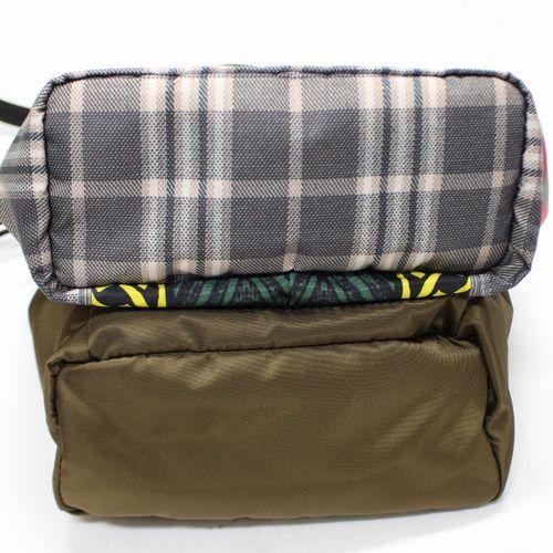 TOGA TOO トーガ トゥ Print drawstring bag プリントドローストリング