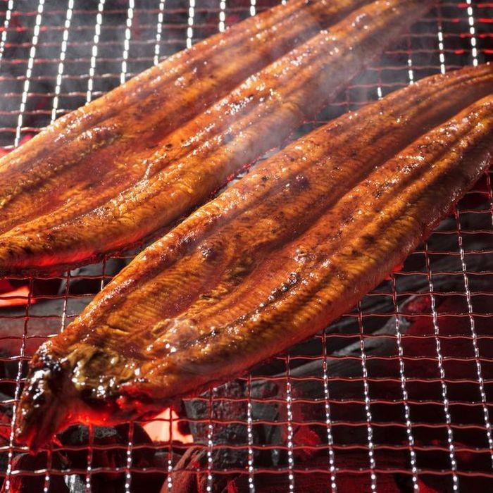 超特大 うなぎ蒲焼 3尾 長焼 約1.2kg（380g〜400g×3本 ） 訳あり 蒲焼 ウナギ 鰻 母の日 歳末 お歳暮 年末グルメ 贈答 迎春 | おさかな問屋 魚奏 | 18