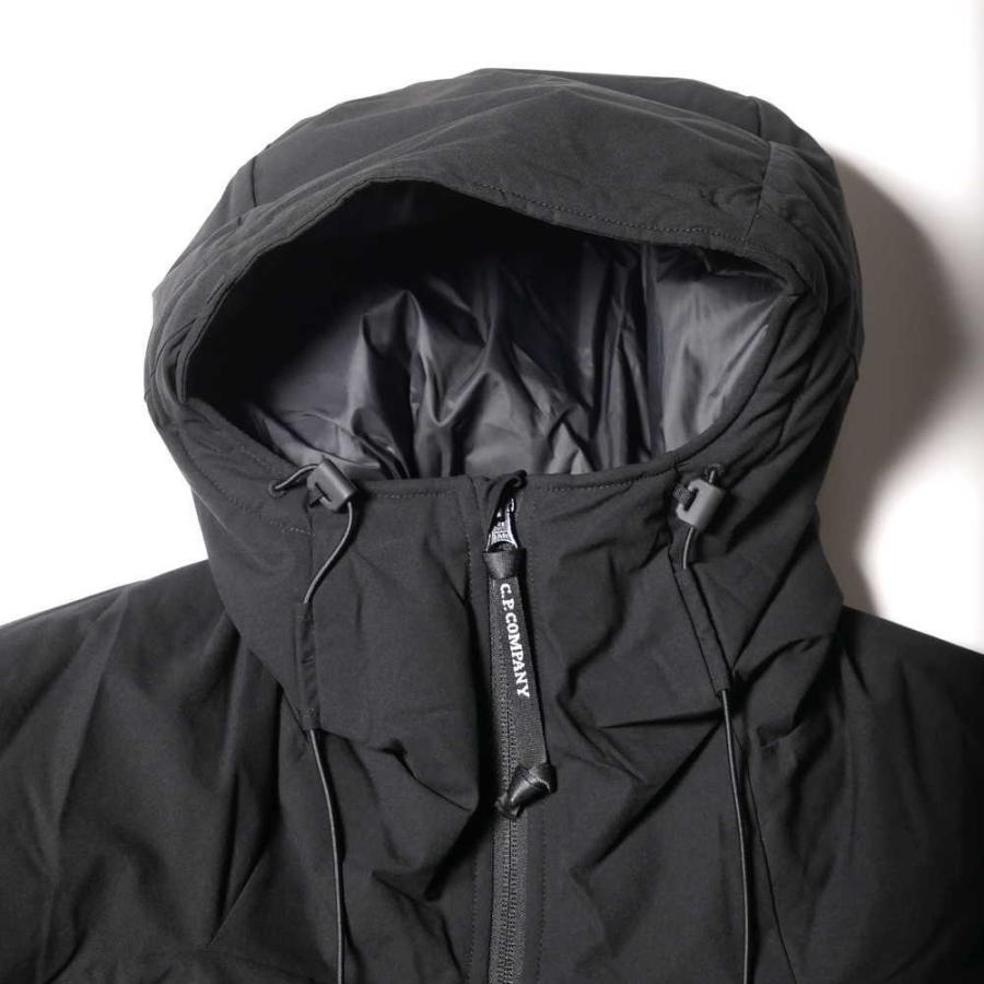 C.P. COMPANY シーピーカンパニー 中綿入り ナイロン ブルゾン C.P. COMPANY シーピーカンパニー 中綿入り ナイロン ブルゾン