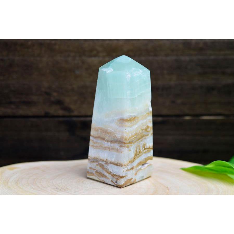高品質　ハイクオリティ　天然石　レア　ブルーアラゴナイトタワー 高品質 ハイクオリティ 天然石 レア ブルーアラゴナイトタワー