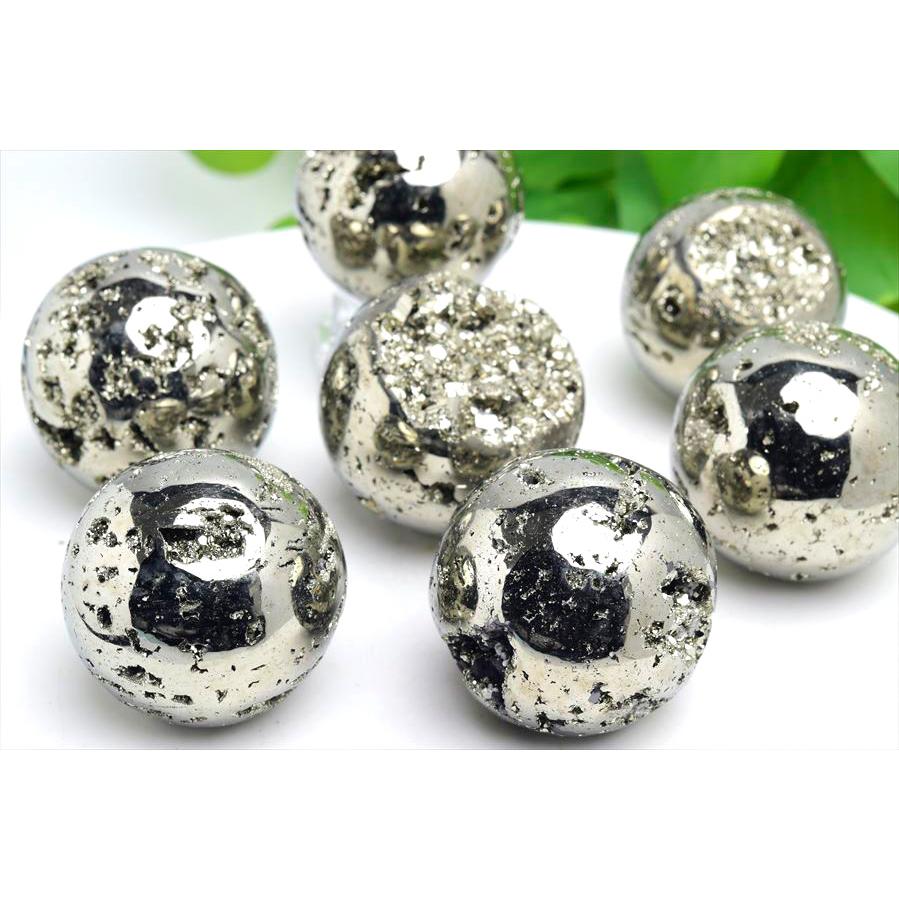 取扱量・品質は業界トップクラス｜パイライト（黄鉄鉱）クラスター原石