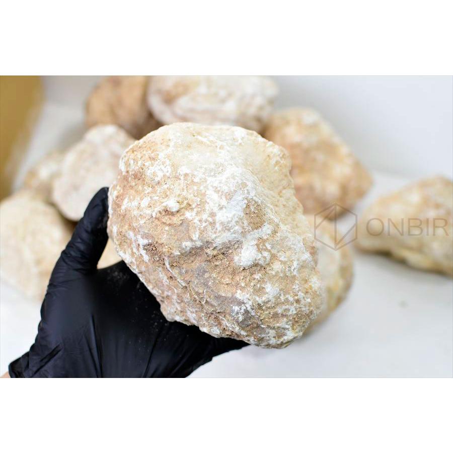 大きめサイズ モロッコ産 ジオード 割れていないジオード たっぷり約