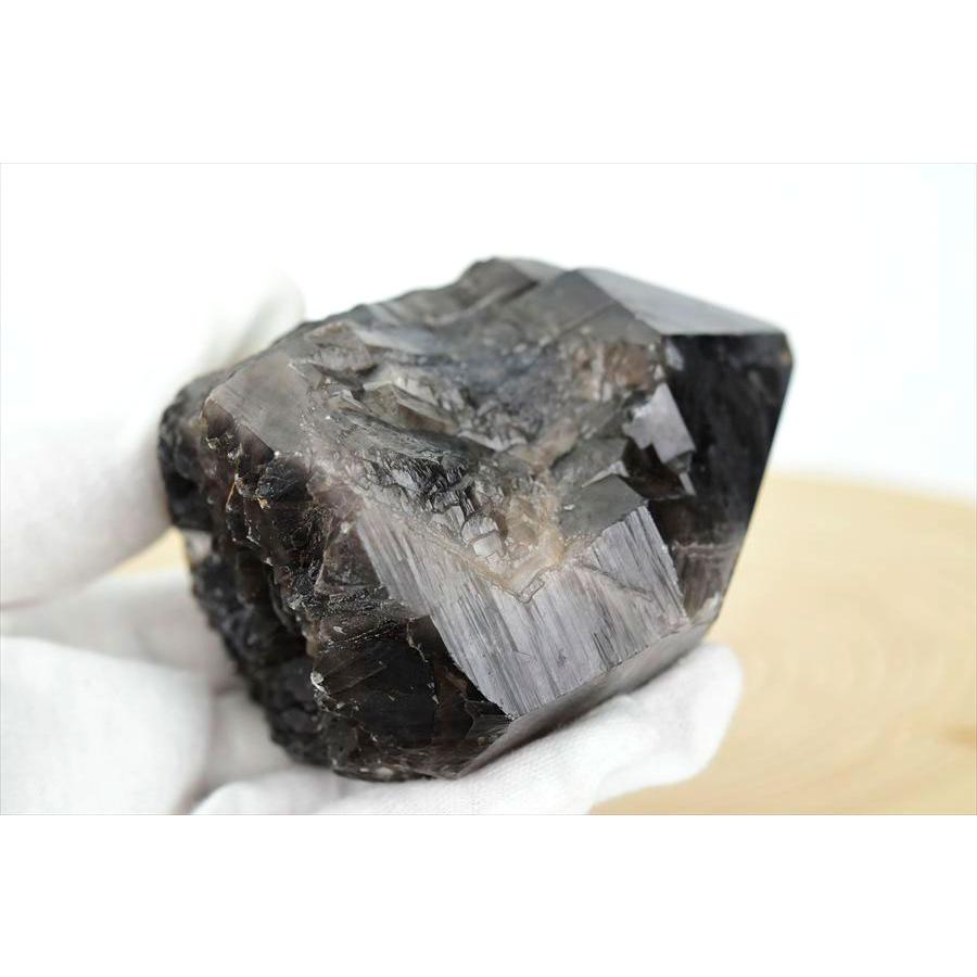 黒水晶 モリオン クラスター 約525g 原石 中国 山東省五蓮産 単結晶