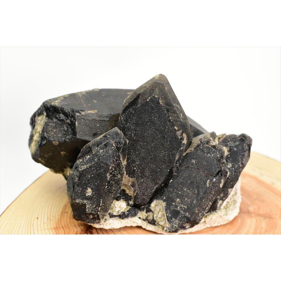 黒水晶 モリオン クラスター 約1.8kg 原石 中国 山東省五蓮産 単結晶