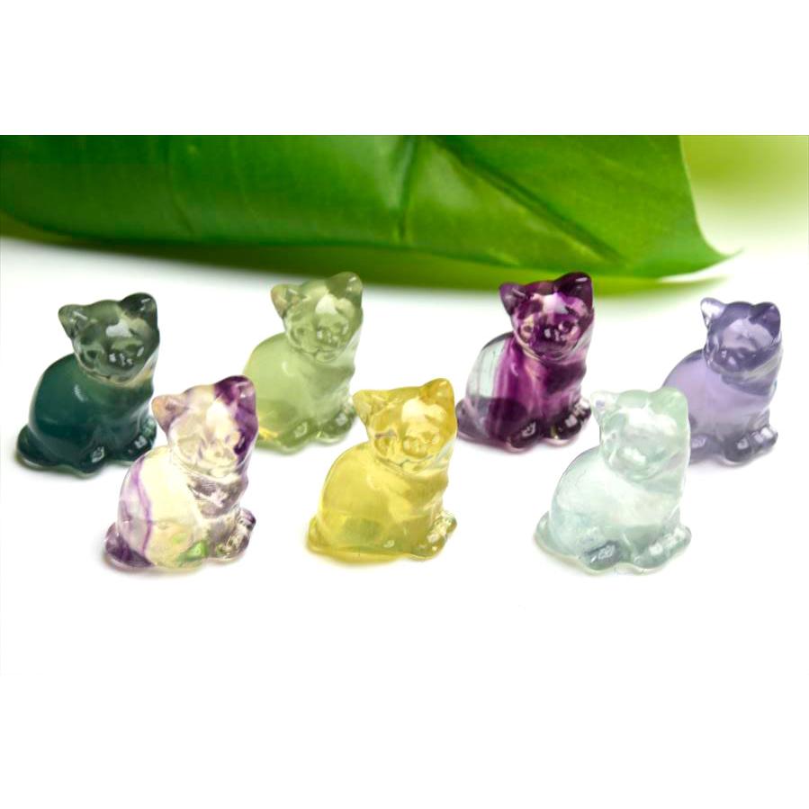 フローライト 猫 ネコ 彫刻 置物 種類お任せ (和猫) (販売単位