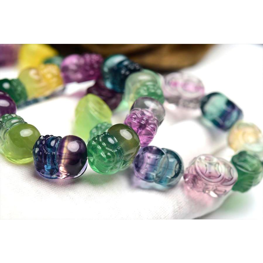 蓄財・招財 フローライト 蛍石 貔貅 ヒキュウ 彫刻 ブレスレット