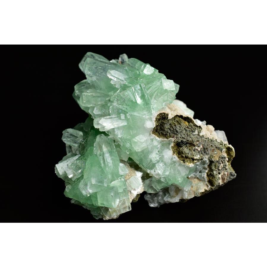 グリーンアポフィライト 結晶 クラスター 原石 アポフィライト 魚眼石