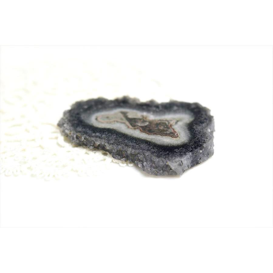 フラワーアメジスト ブラック スライス スタラクタイト 原石 ウルグアイ アルティガス産 紫水晶 ブラックアメジスト Artigas Uruguay 鍾乳石 天然石 |  | 03