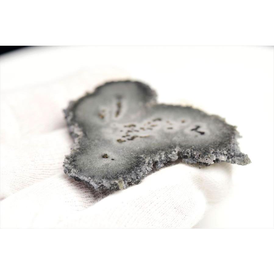 フラワーアメジスト ブラック スライス スタラクタイト 原石 ウルグアイ アルティガス産 紫水晶 ブラックアメジスト Artigas Uruguay 鍾乳石 天然石 |  | 02