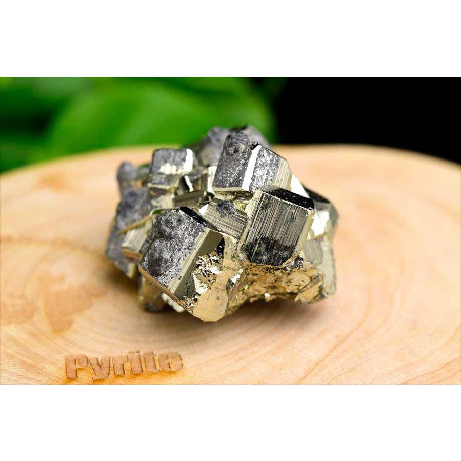 CUBO Huanzala パイライト 黄鉄鉱 クラスター 原石 (約103.9g