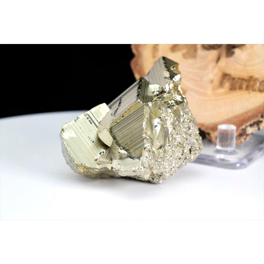 パイライト 黄鉄鉱 クラスター (約195.7g) 原石 ギラギラ結晶 CUBO