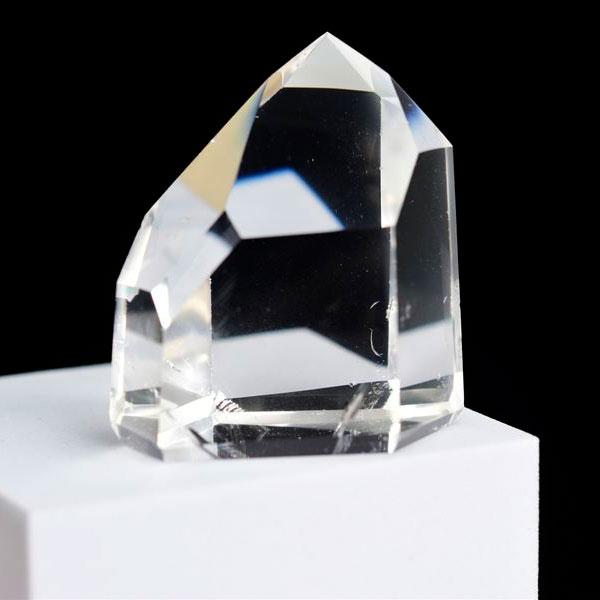 スーパーEXグレード 天然 水晶 ポイント 約175.9g ブラジル ミナスジェライス州ポンペウ産 ポリッシュ 置物 天然石 パワーストーン 六角柱 | 