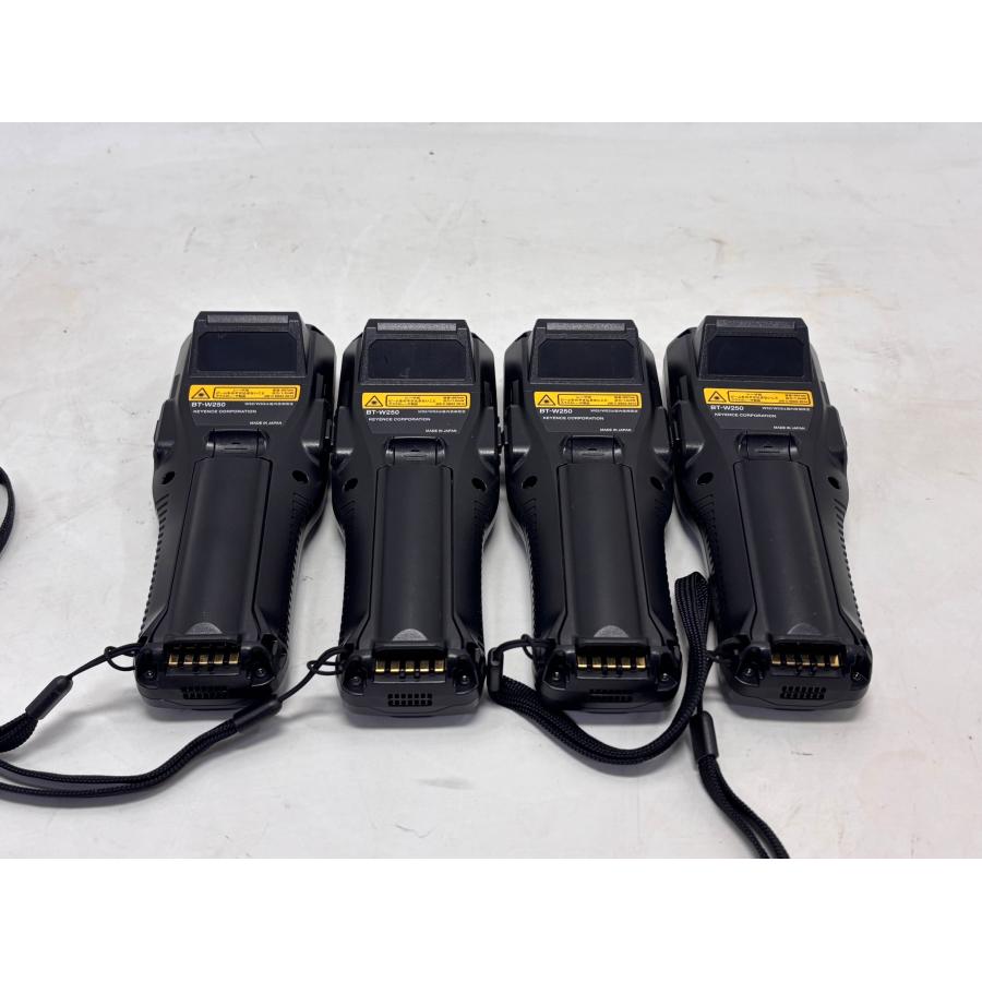 【 中古 】KEYENCE BT-W250＋BT-WUC8U（充電ドック） 初期化済み　簡易動作確認済 　4台セット |  | 04